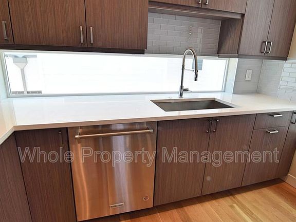 5th image of 3137 W 19th Ave #1