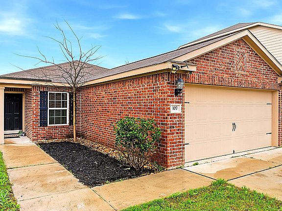 2nd image of 107 Millers Loop