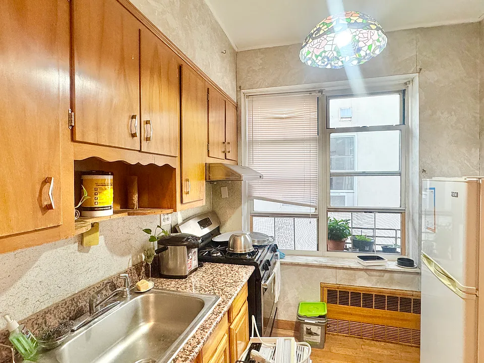 2018 62nd St #2F