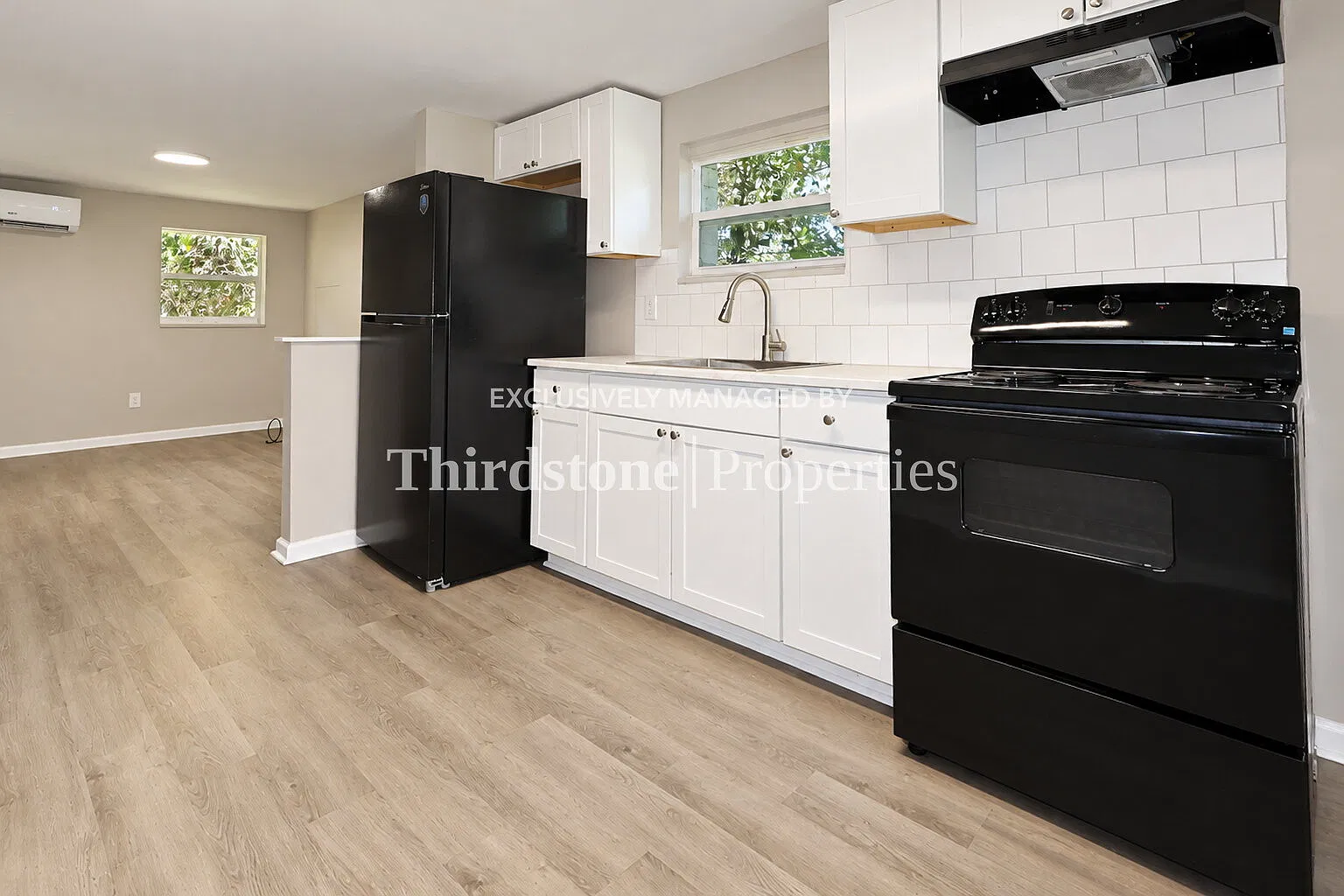 7352 Linda Dr, Jacksonville, FL 32208 — Photo 3