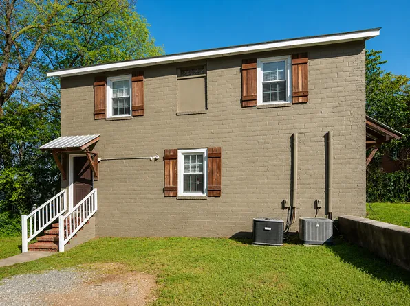 312 N Jefferson St NE #B, Milledgeville, GA 31061