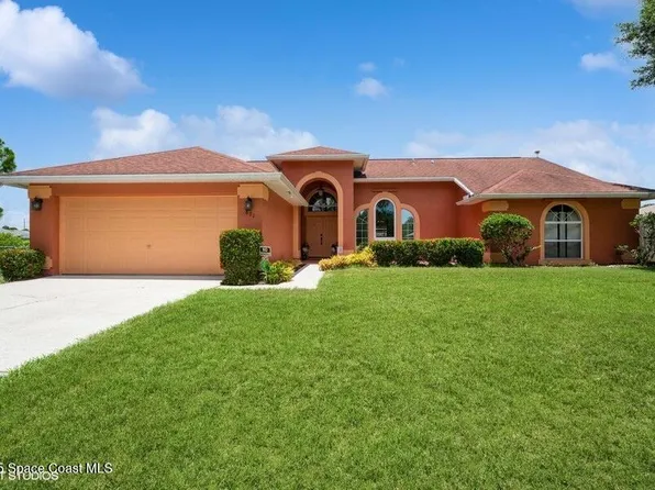 871 Quanah St SE, Palm Bay, FL 32909