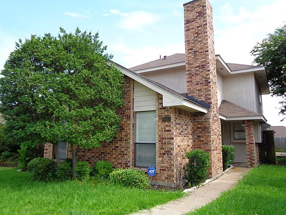 2nd image of 2014 Greenview Dr