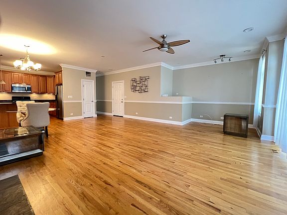 5th image of 2545 W Balmoral Ave #2