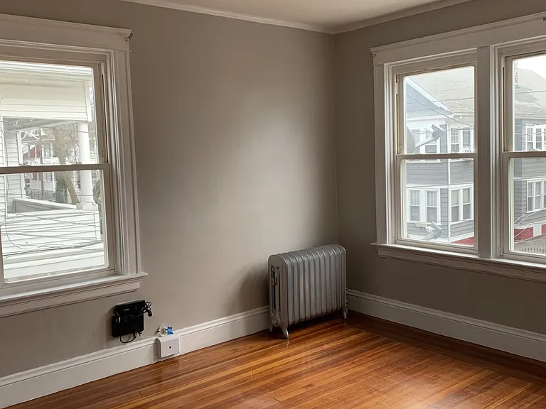 67 Bellevue Ave #2 — Photo 5