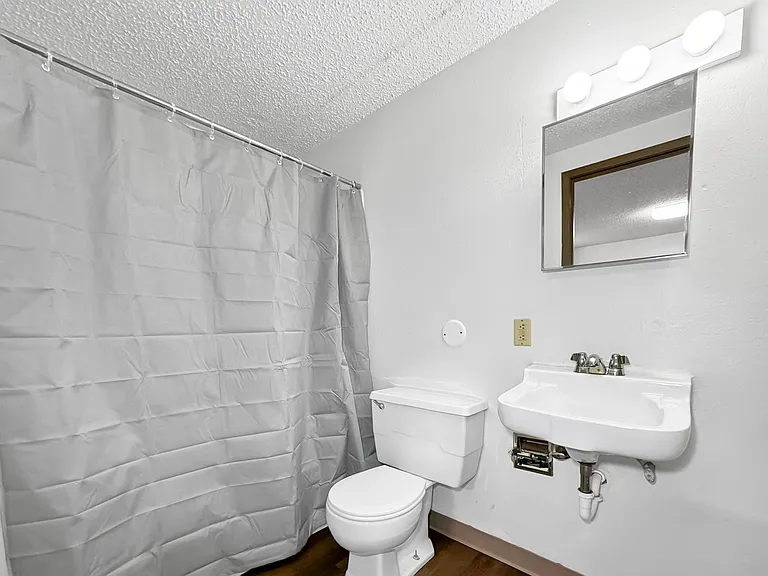 320 Stanton Ave #109 — Photo 7