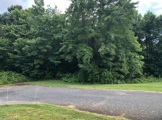 192 Quail Ridge Dr, Lexington, NC 27292