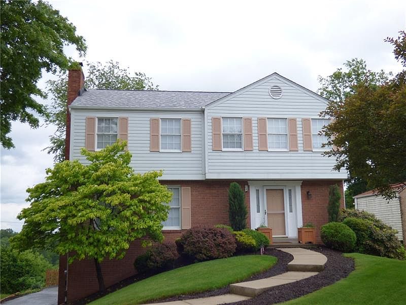 1st image of 1072 McAllister Dr