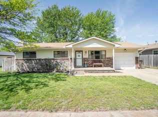 1013 N Compton St, Wichita, KS 67212