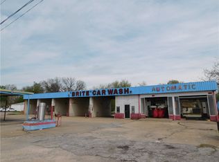 926 W Chestnut St, Rogers, AR 72756