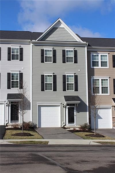 2nd image of 42 Truman Cir