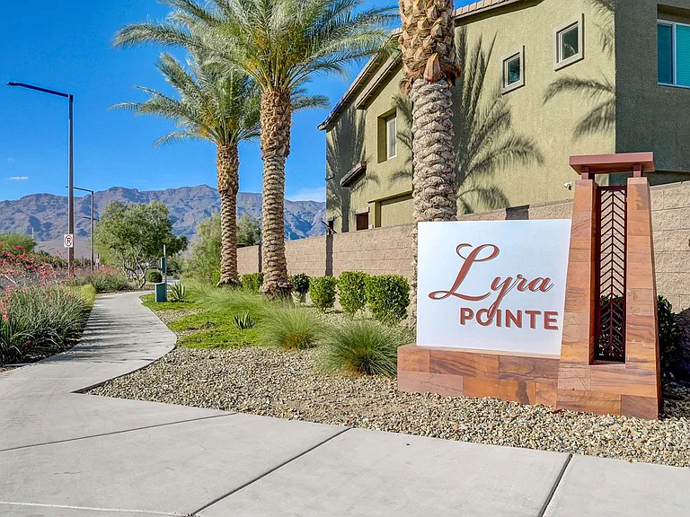 4153 Lunar Canyon Ave — Photo 37