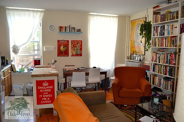 Rented by Oak Tree LLC | media 20