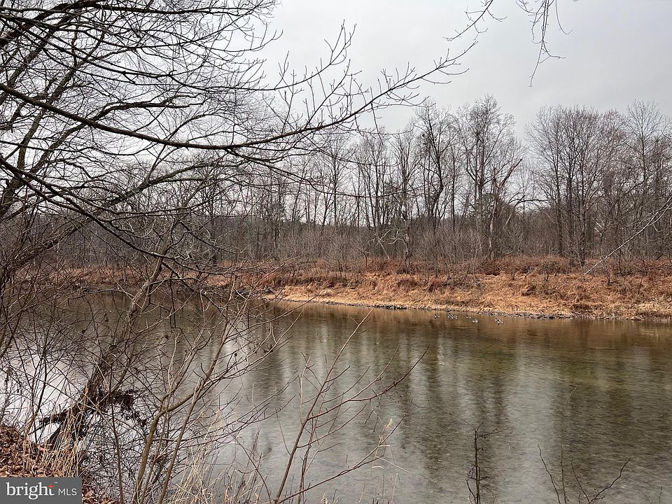 13536 Cacapon Rd, Great Cacapon, WV 25422 Zillow