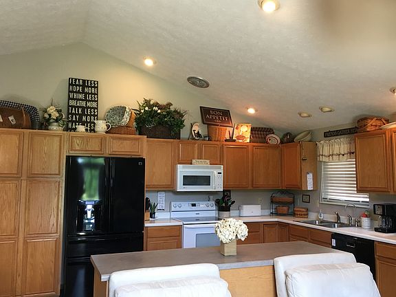 Open Concept (#3) 23' x 23'