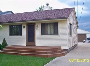 38815 E Archer Dr, Harrison Township, MI