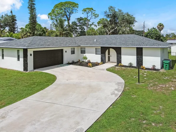 417 SE Tranquilla Avenue, Port St Lucie, FL 34983