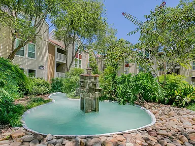 Hickory Creek Apartments