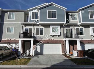 4216 W Cedars Edge Ct, Riverton, UT 84096