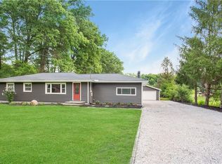 3799 Eakins Rd, Cuyahoga Falls, OH 44223
