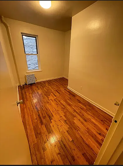 220 E 29th St #2G — Photo 10