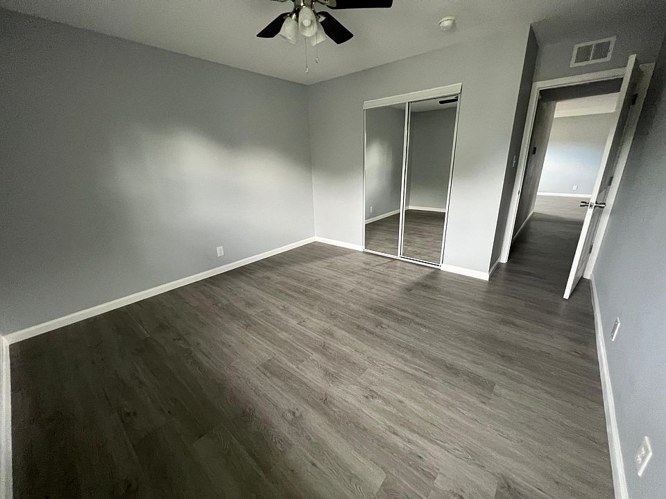 2nd image of 1253 S Lincoln Park Dr #1249