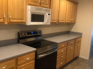 801 SW Clinton St, Oak Grove, MO 64075