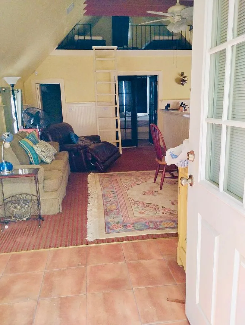 936 Riverside Dr — Photo 3
