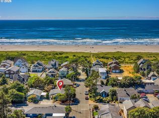 1120 S Columbia St, Seaside, OR 97138