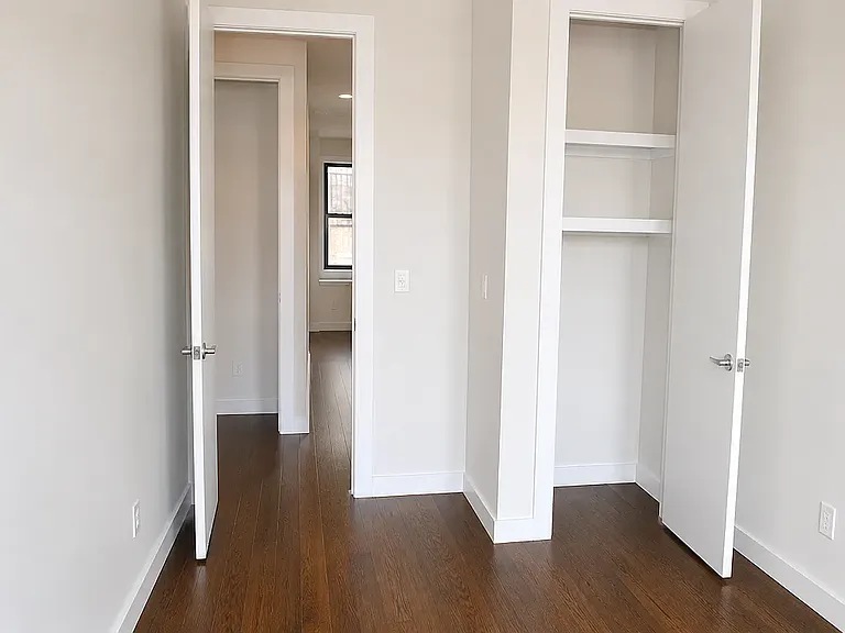 1108 Rogers Ave #2 — Photo 4