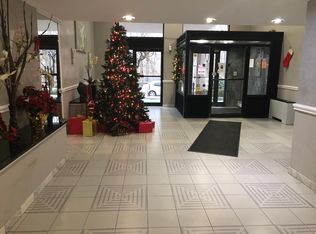 175 Zoe St APT 1D, Staten Island, NY 10305