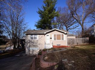 2912 S 4th St, Omaha, NE 68108