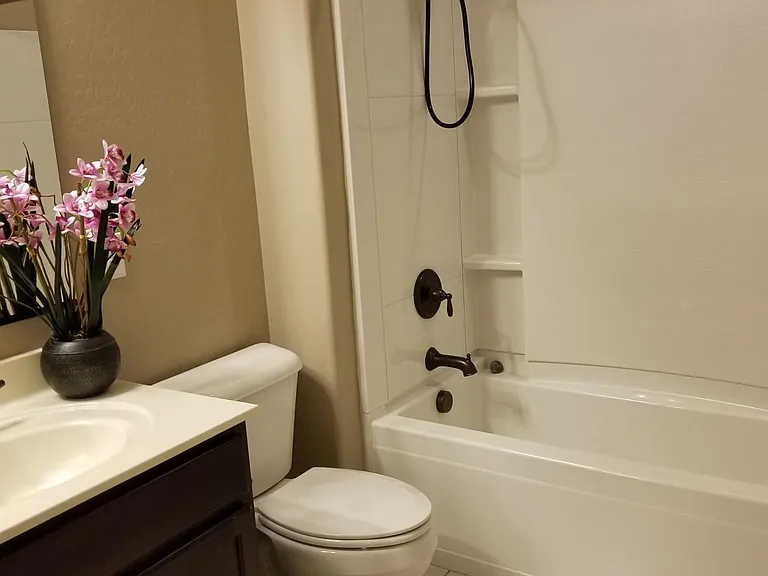 2248 E Ottawa Ln — Photo 20