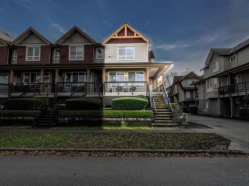 1st image of 16772 61st Ave #26
