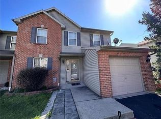 2530 Chestnut Ln, Easton, PA 18040