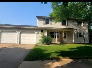 451 N Saint Bernard Dr, De Pere, WI 54115