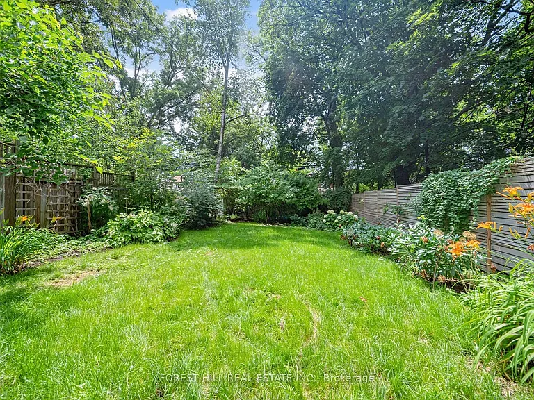 401 Balliol St — Photo 31