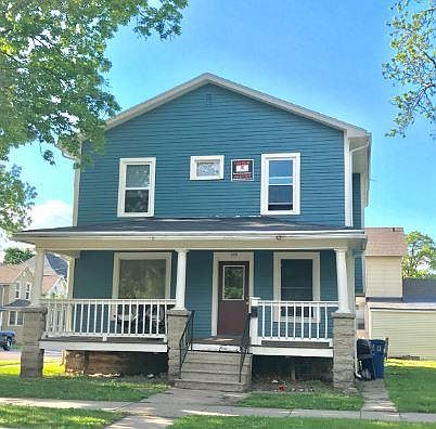 1st image of 628 W Lincoln Ave