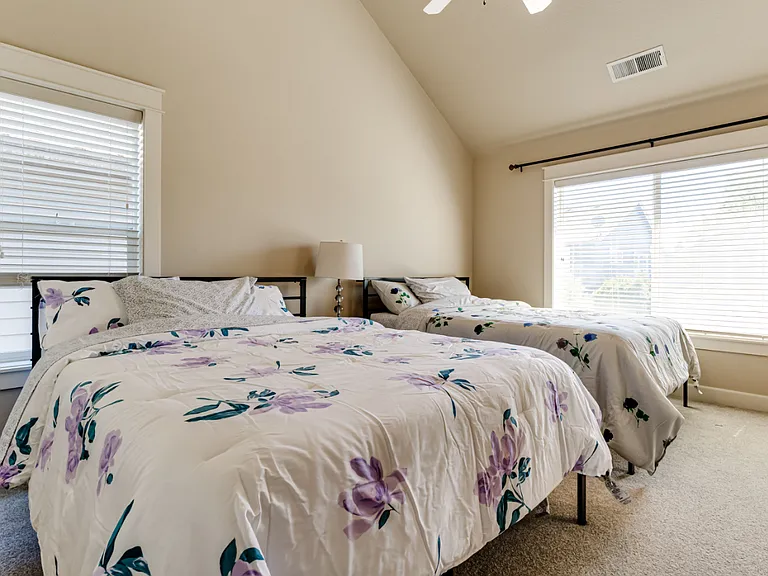 2542 Belle Terra Dr — Photo 13