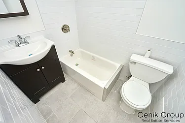 Rented by Genik Group Corp