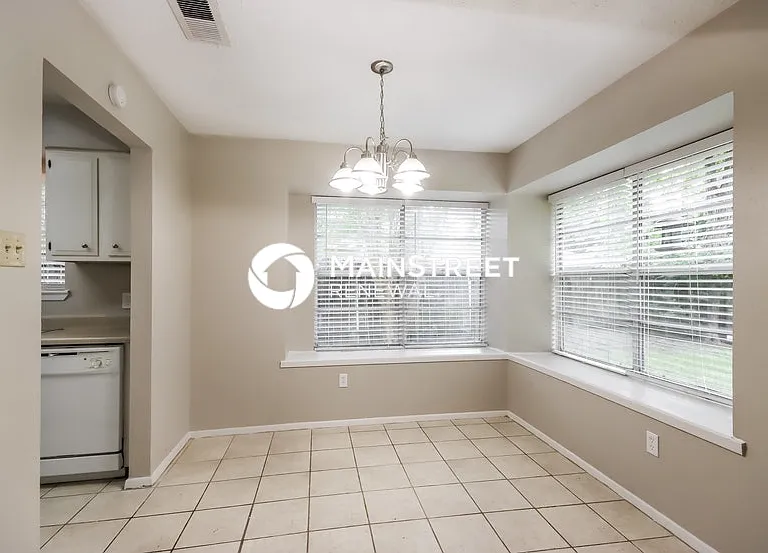 23123 Newgate Dr — Photo 7
