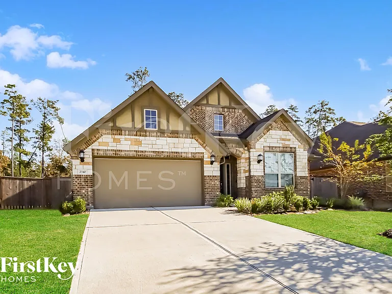 2342 Sugar Crest Dr — Photo 2