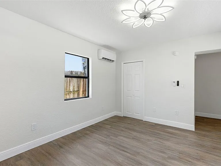 113 145th Ave E #5 — Photo 12