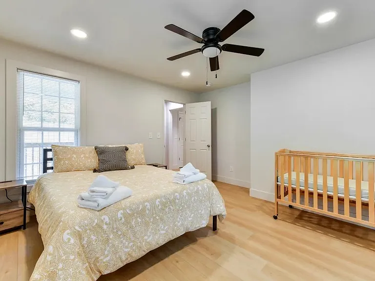 1237 Fairmont St — Photo 16