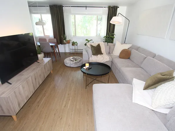 London Apartments, 3921 15th Ave S APT 3, Seattle, WA 98108