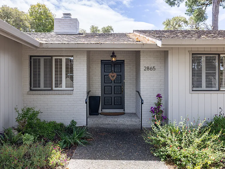 2865 Lasauen Rd — Photo 43