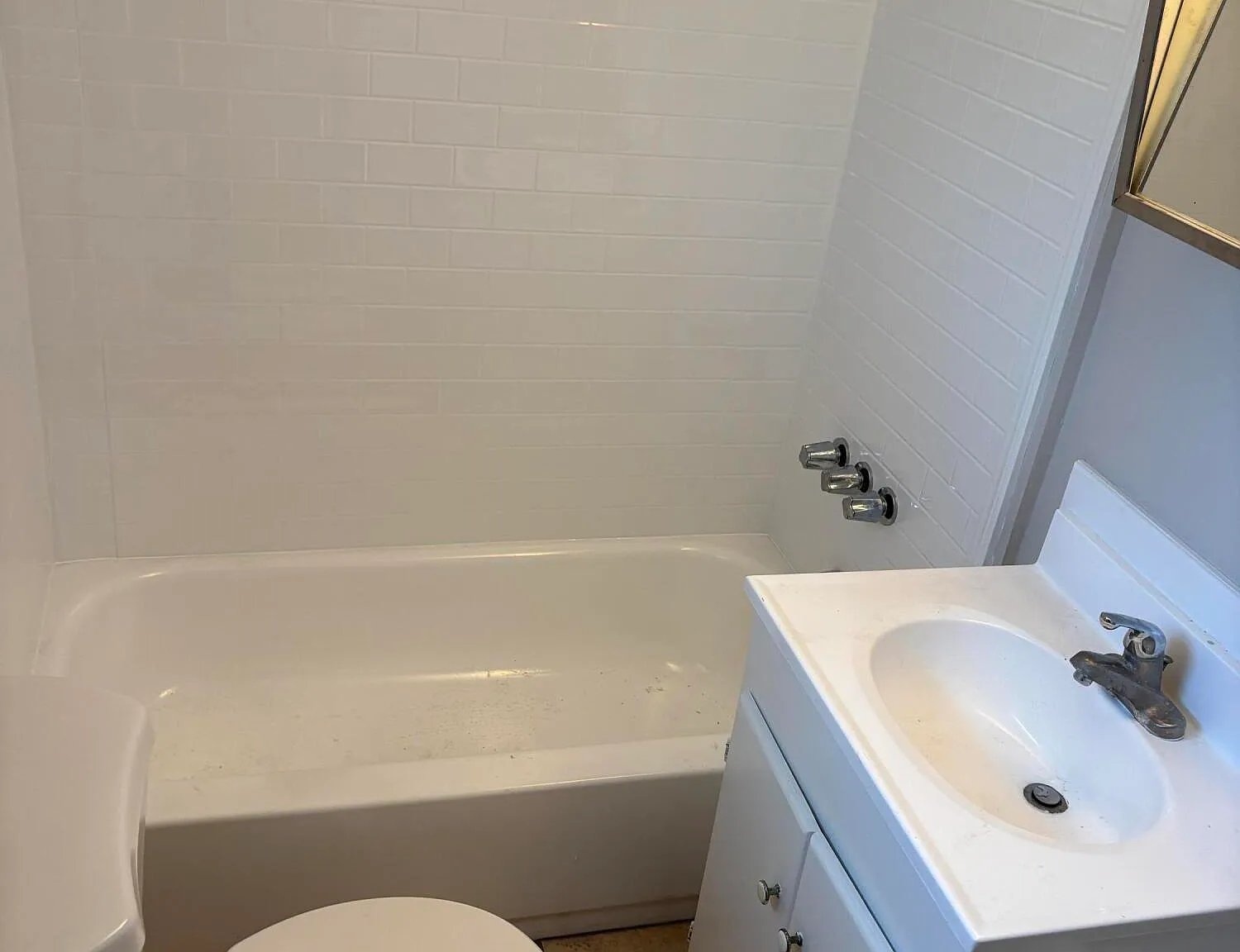 1 bed, 1.0 bath, 600 sqft, $1,000 — Photo 4
