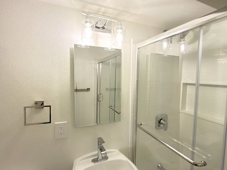 Olivewood Apartments | by Vanguard Property Group — Photo 37