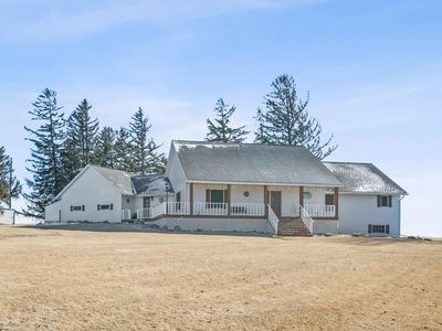 17948 County Road 12, Spring Valley, MN, 55975