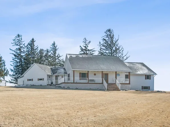 17948 County Road 12, Spring Valley, MN 55975